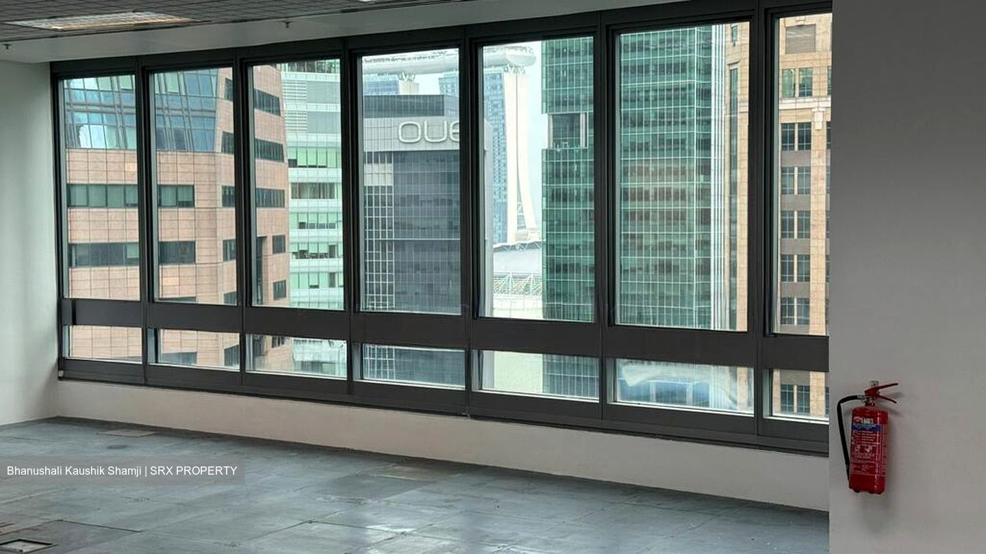 Singapore Land Tower (D1), Office #526487631